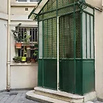 Invalides Tour Eiffel - Charming Flat Paris Center